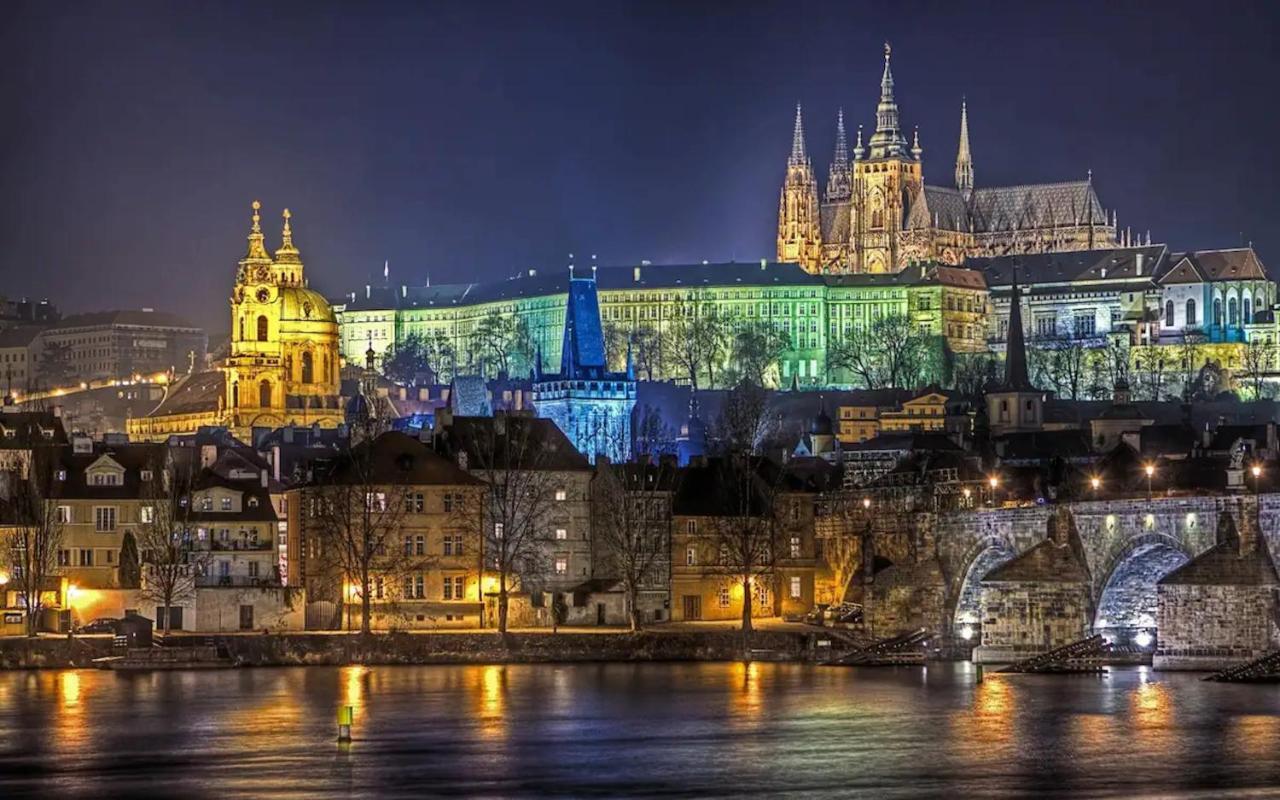 Ground Floor Apartment Prague Luaran gambar
