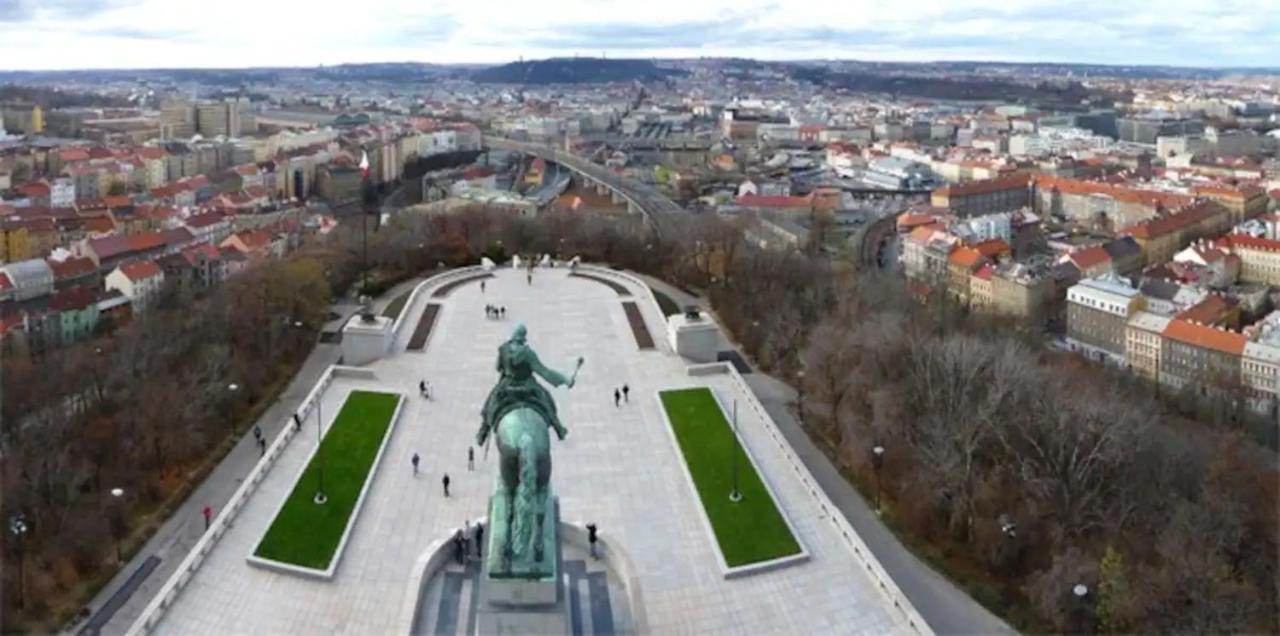 Ground Floor Apartment Prague Luaran gambar